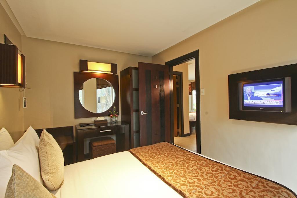 Two Seasons Boracay Resort 4*