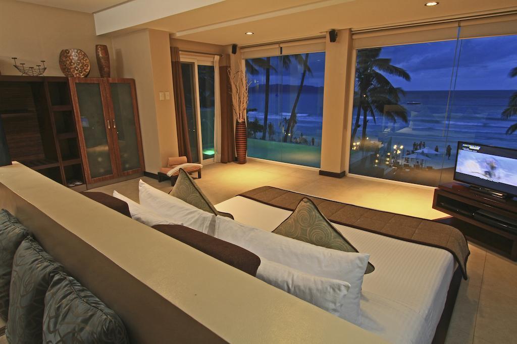 Two Seasons Boracay Resort 4*