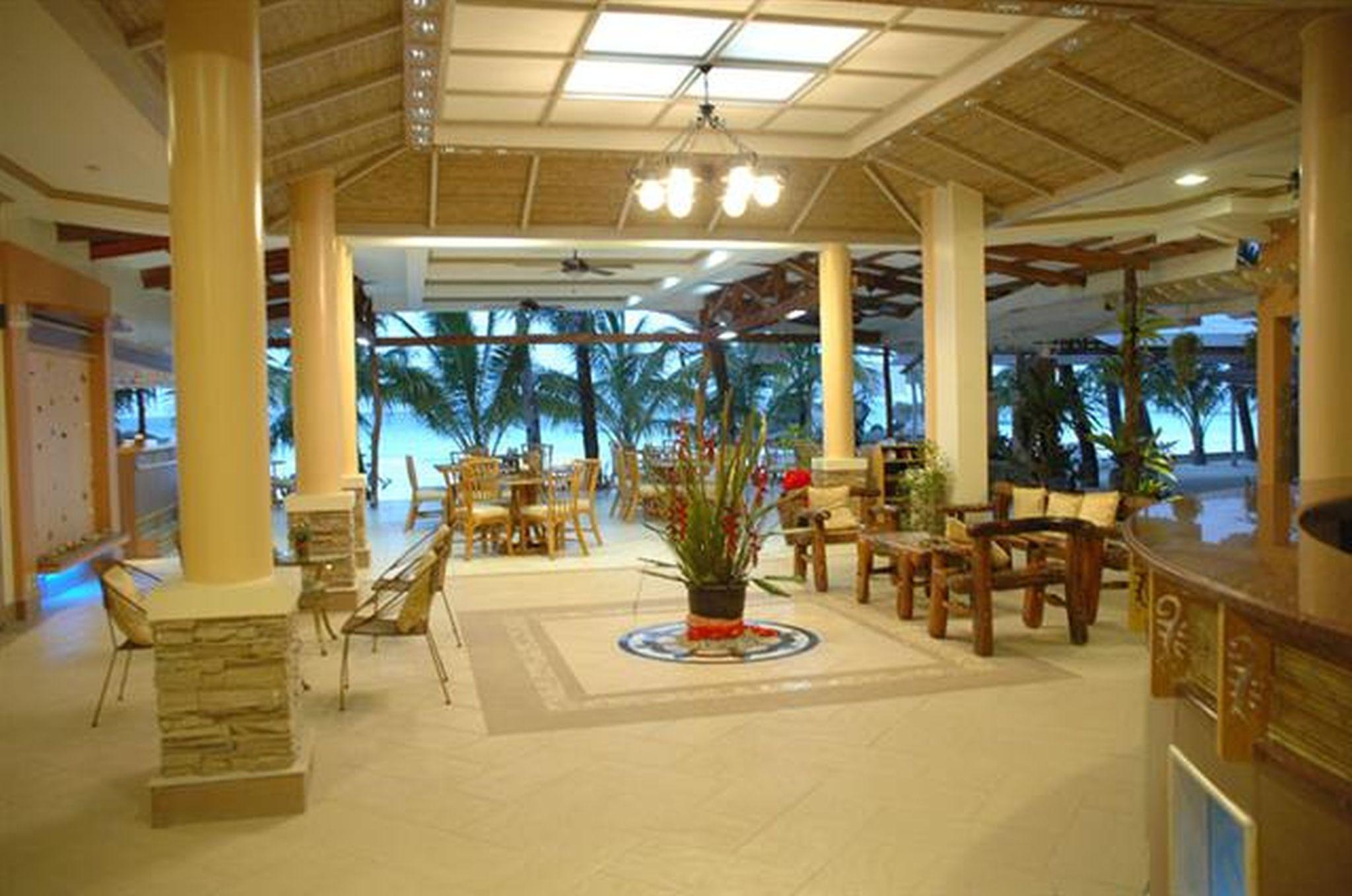 Two Seasons Boracay Balabag (Boracay)